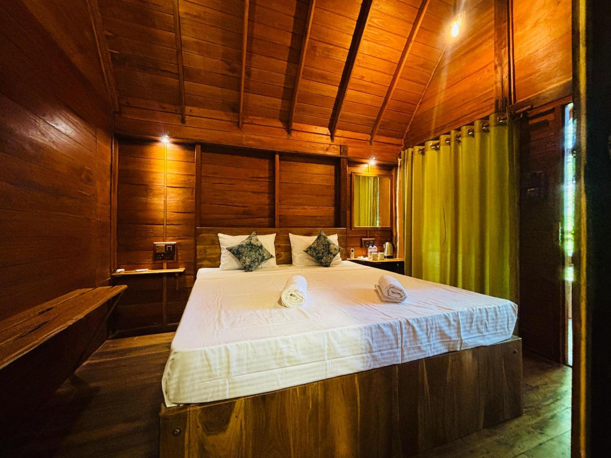 Woodholic Homestay Sigiriya Luaran gambar