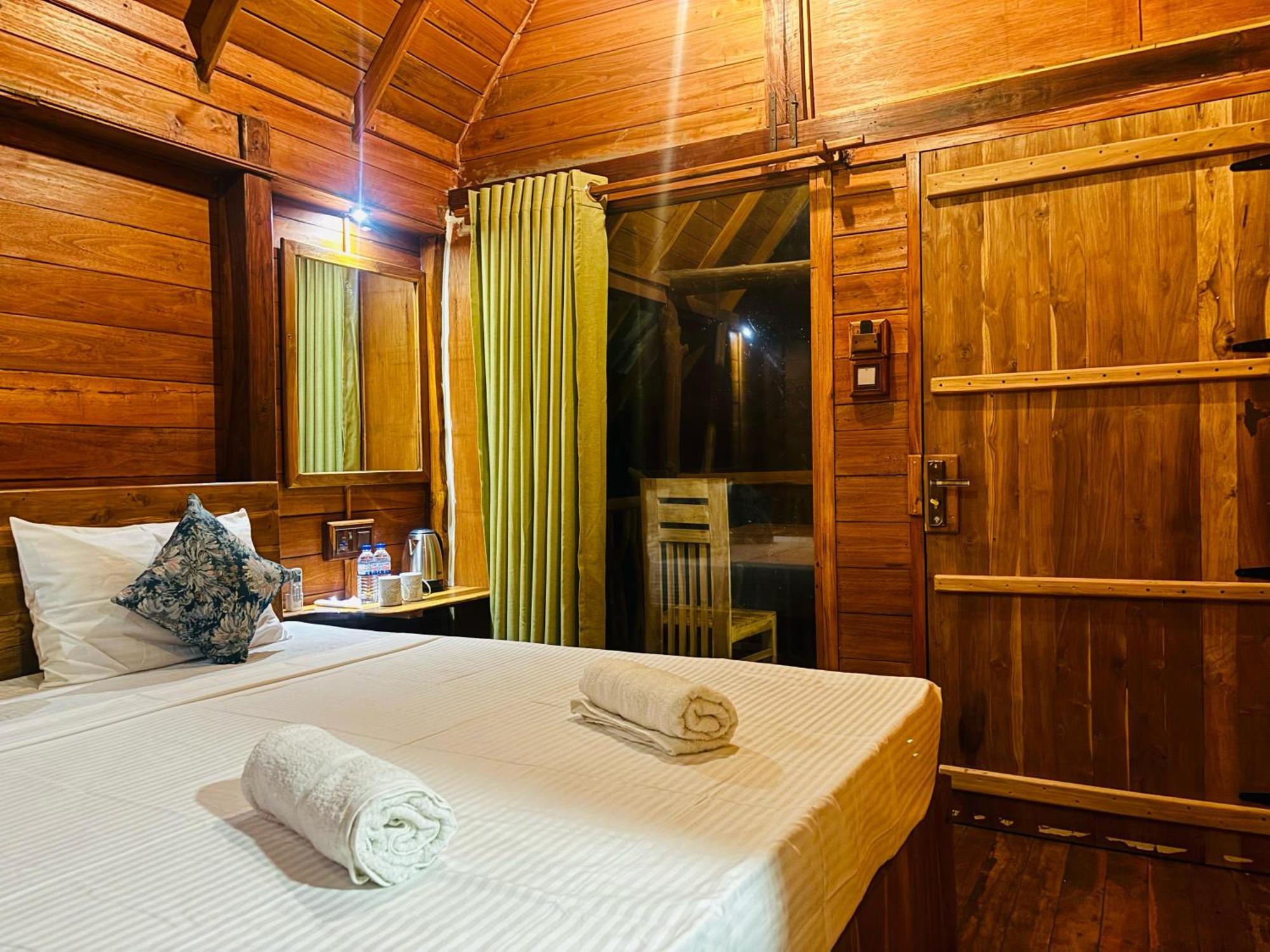 Woodholic Homestay Sigiriya Luaran gambar