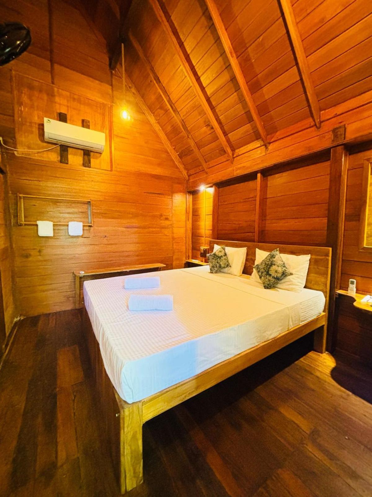 Woodholic Homestay Sigiriya Luaran gambar